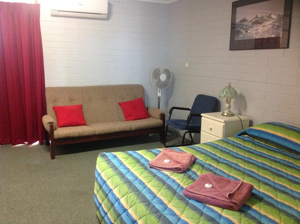 Murray Bridge Motor Inn Экстерьер фото